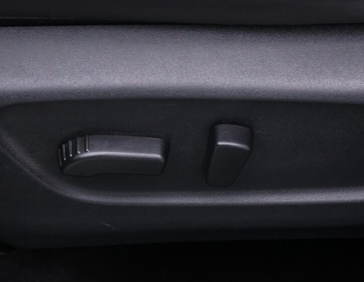 Nissan Qashqai SUV 1,5 l 81 kw