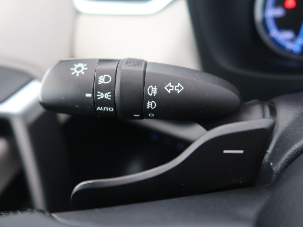 Toyota RAV4 SUV / Terénní 2,5 l 131 kw