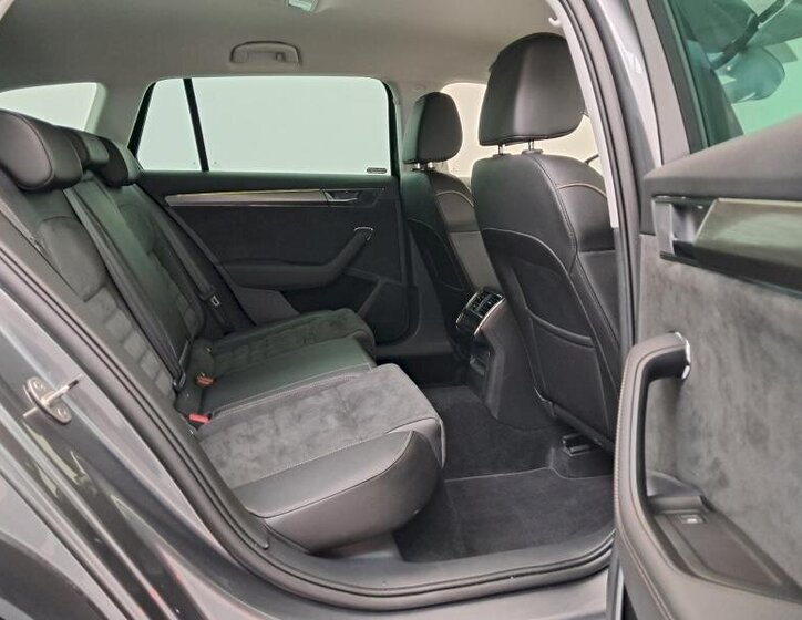 Škoda Superb Kombi 2,0 l 147 kw