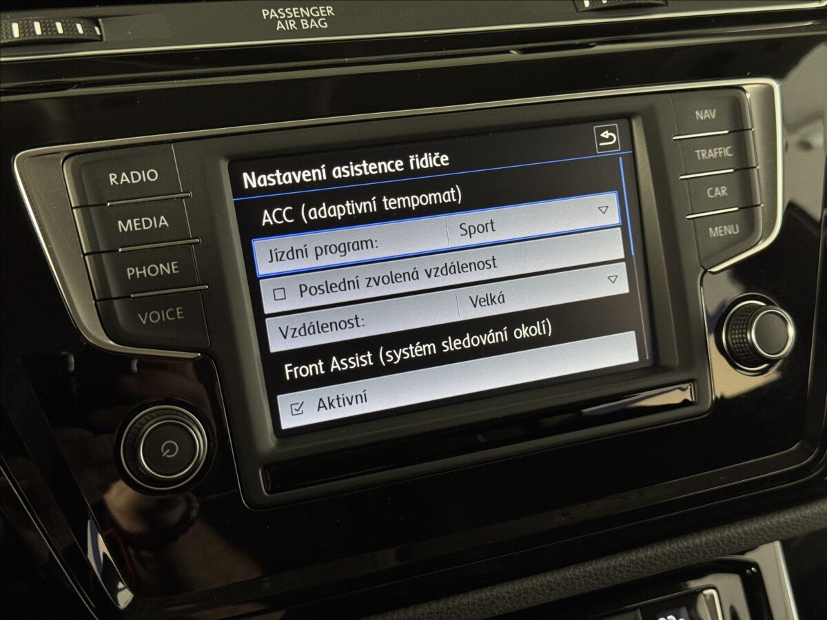 Volkswagen Touran MPV 2,0 l 110 kw