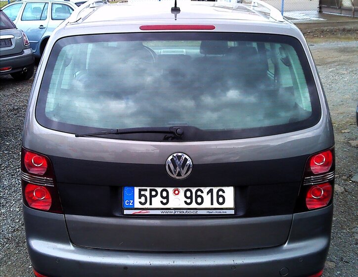 Volkswagen Touran Kombi 2,0 l 103 kw