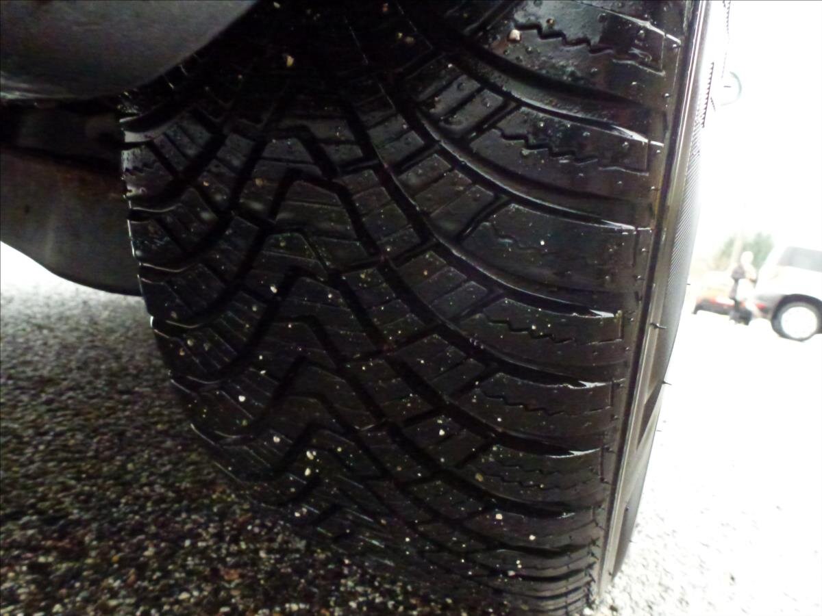 Škoda Superb Kombi 1,6 l 77 kw