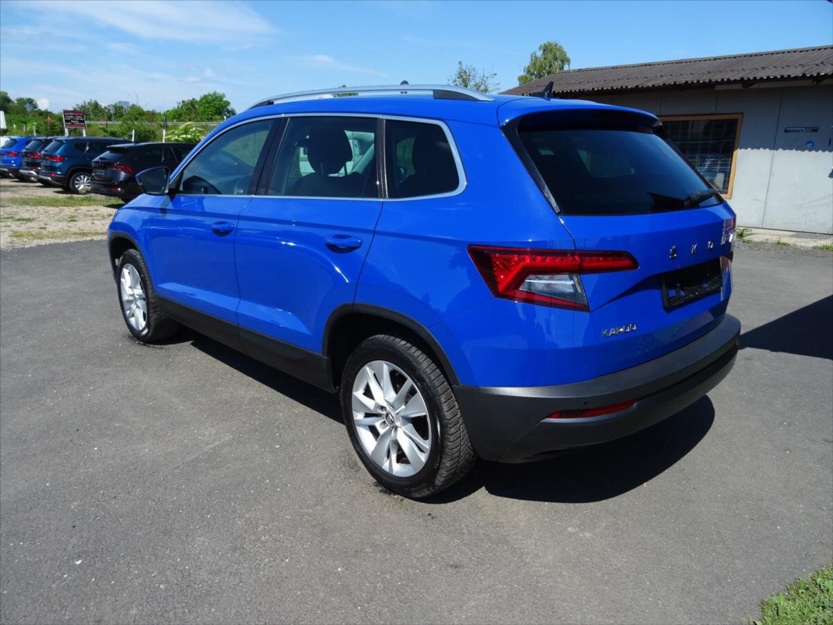 Škoda Karoq SUV 999,0 85 kw