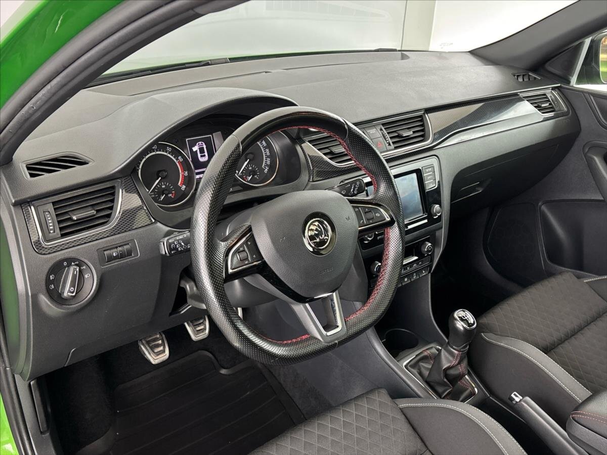 Škoda Rapid Hatchback 999,0 81 kw