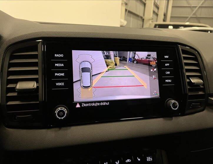 Škoda Karoq SUV 1,5 l 110 kw