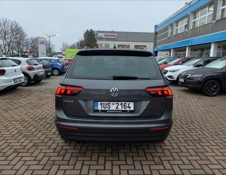Volkswagen Tiguan SUV 1,5 l 96 kw
