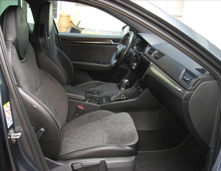 Škoda Superb 16