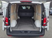 Mercedes-Benz Vito 16