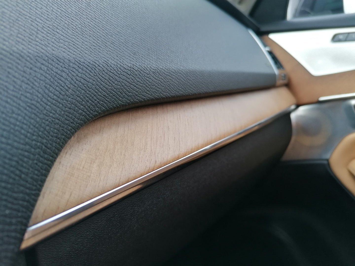 Volvo XC90 Kombi 2,0 l 165 kw