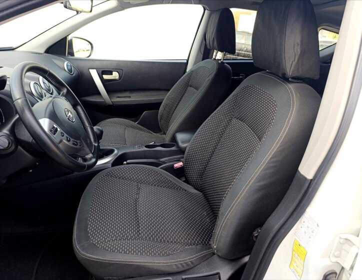 Nissan Qashqai SUV / Terénní 1,5 l 78 kw