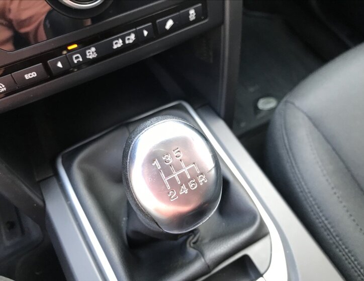 Land Rover Discovery Sport SUV / Terénní 2,0 l 110 kw