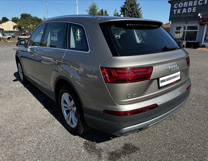 Audi Q7 SUV 3,0 l 245 kw