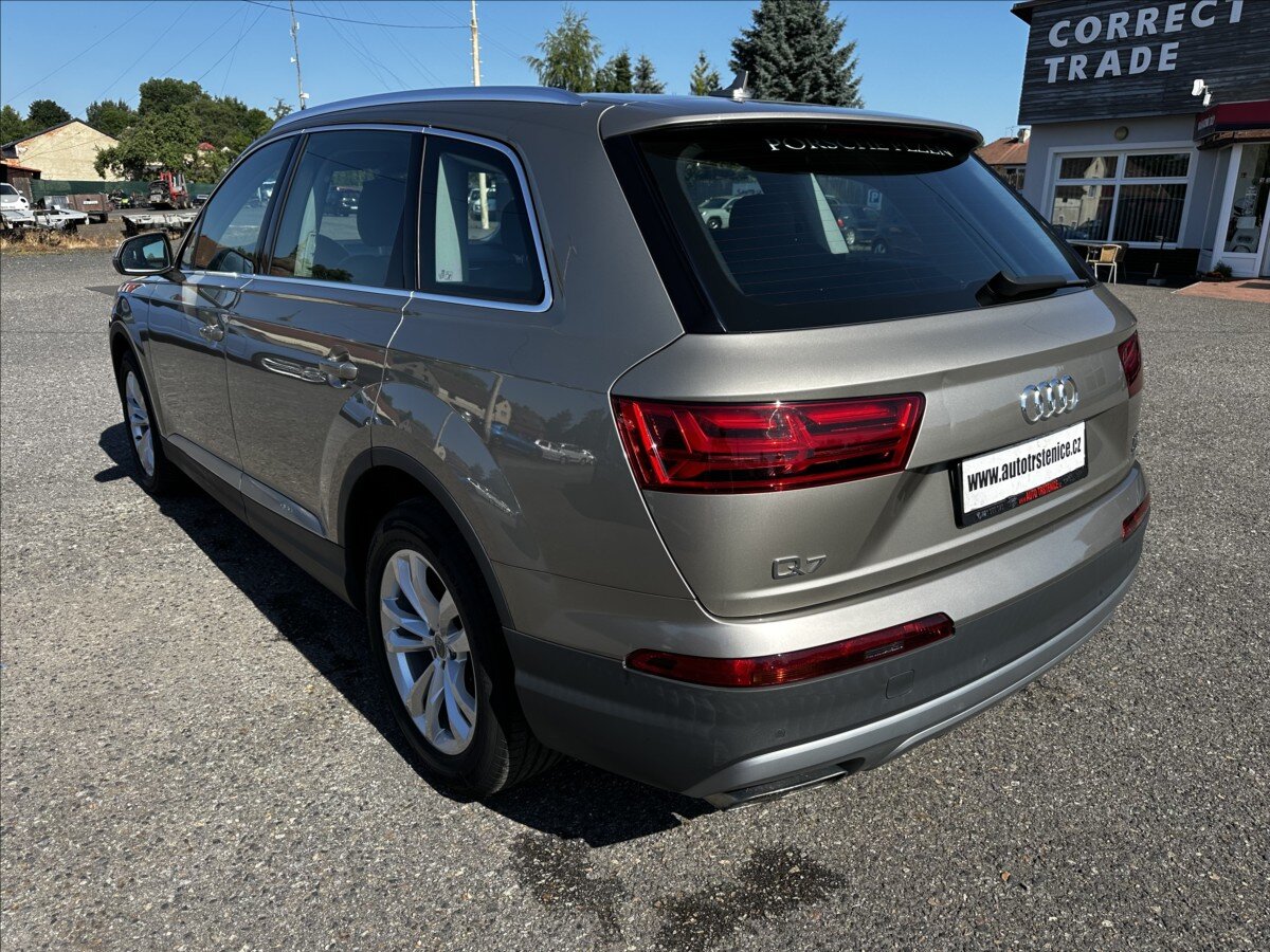 Audi Q7 SUV 3,0 l 245 kw