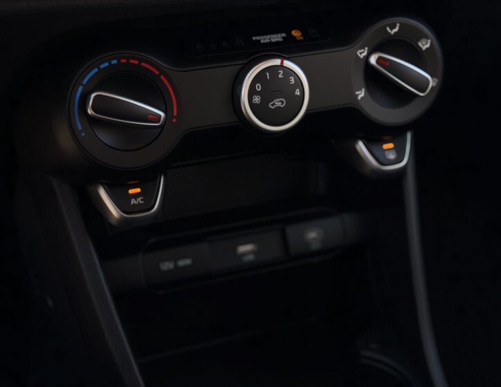 KIA Picanto Hatchback 998,0 50 kw