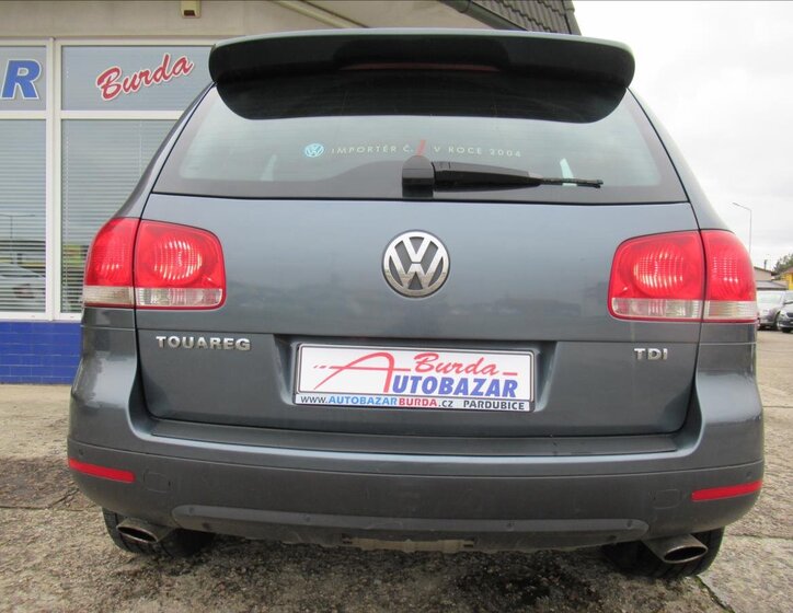 Volkswagen Touareg Kombi 2,5 l 165 kw