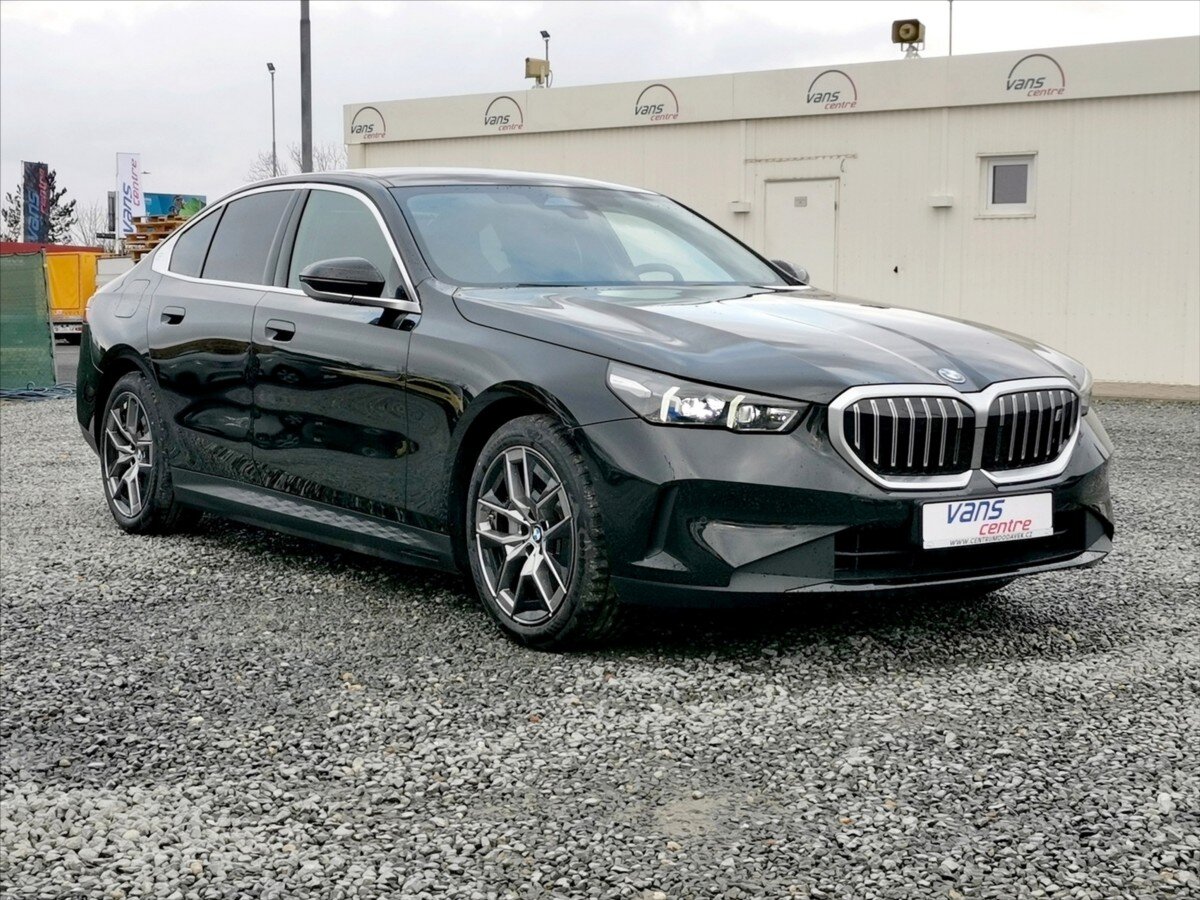 BMW i5 Sedan 0,0 290 kw