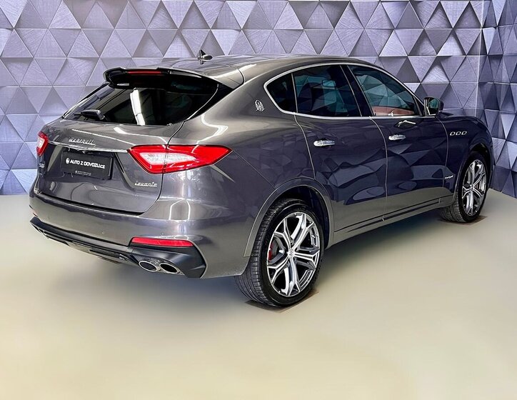Maserati Levante SUV / Terénní 3,0 l 316 kw