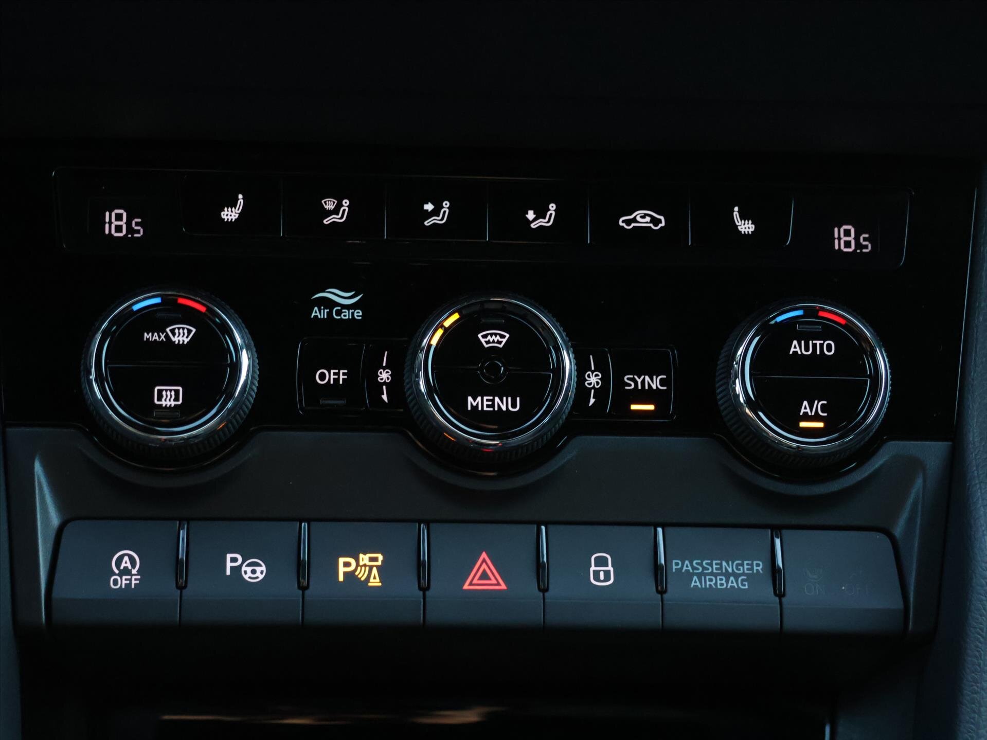 Škoda Karoq SUV / Terénní 2,0 l 110 kw