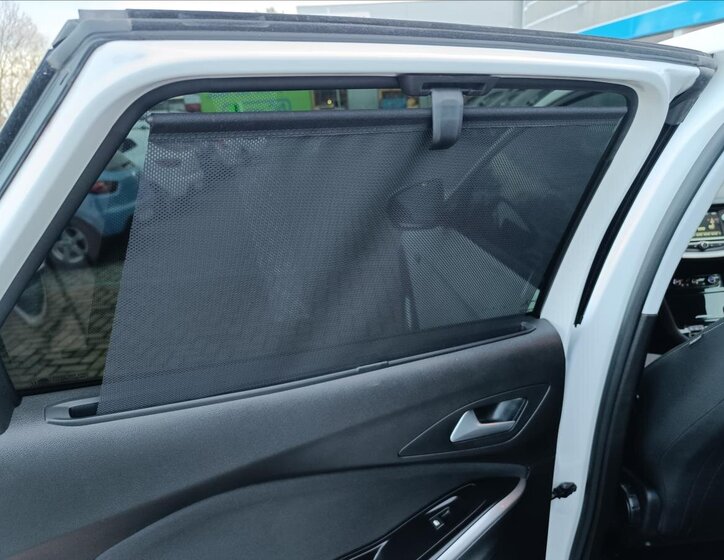 Opel Grandland X SUV 1,2 l 96 kw