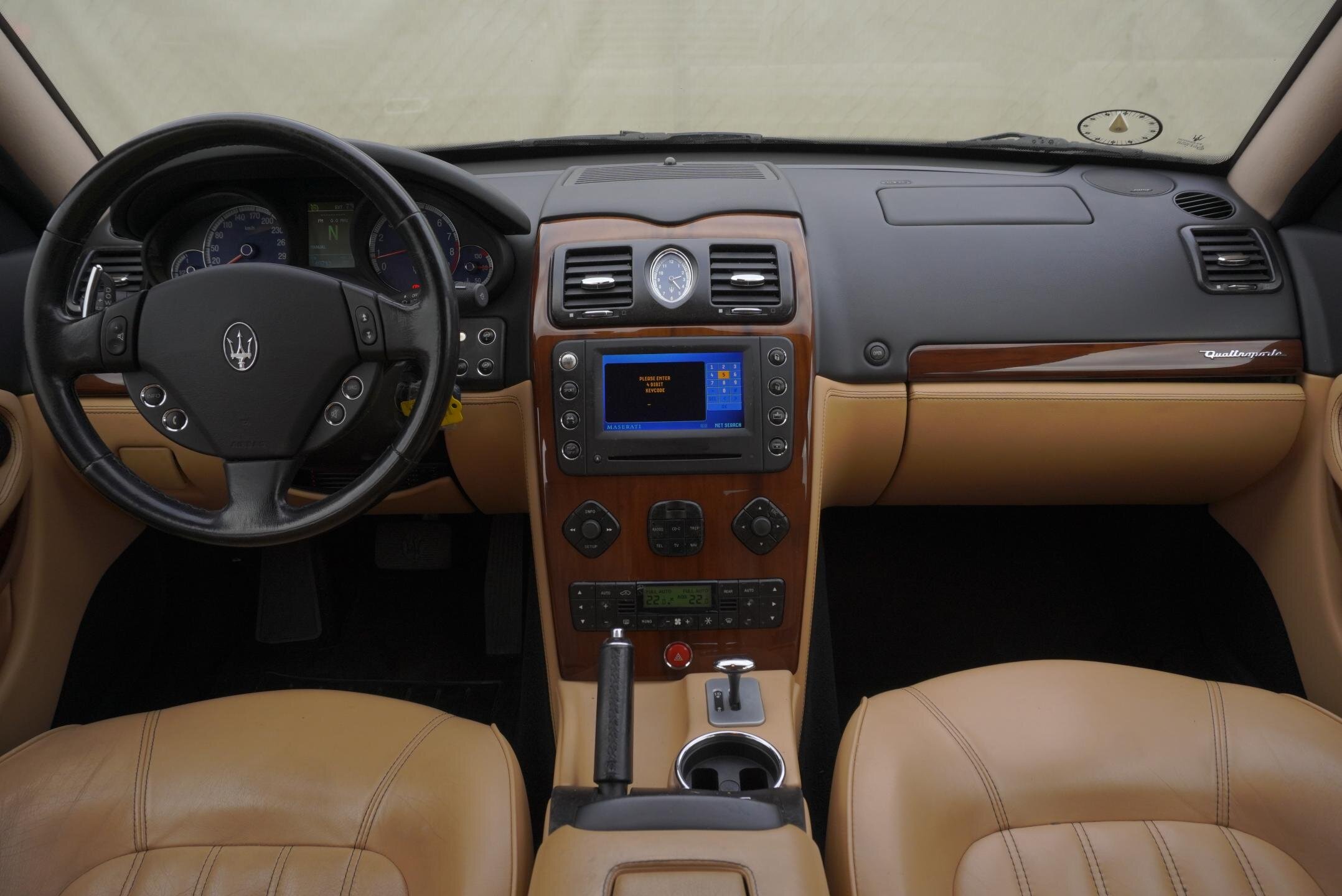 Maserati Quattroporte Sedan 4,2 l 295 kw