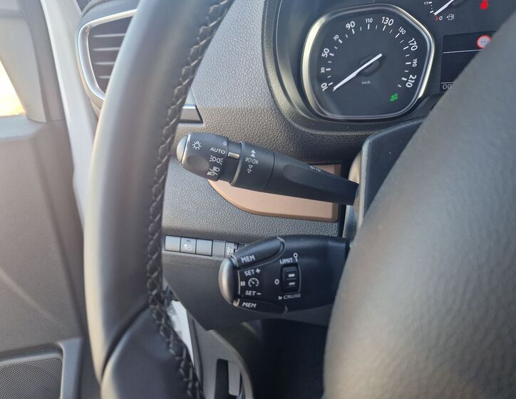 Toyota ProAce Verso 19