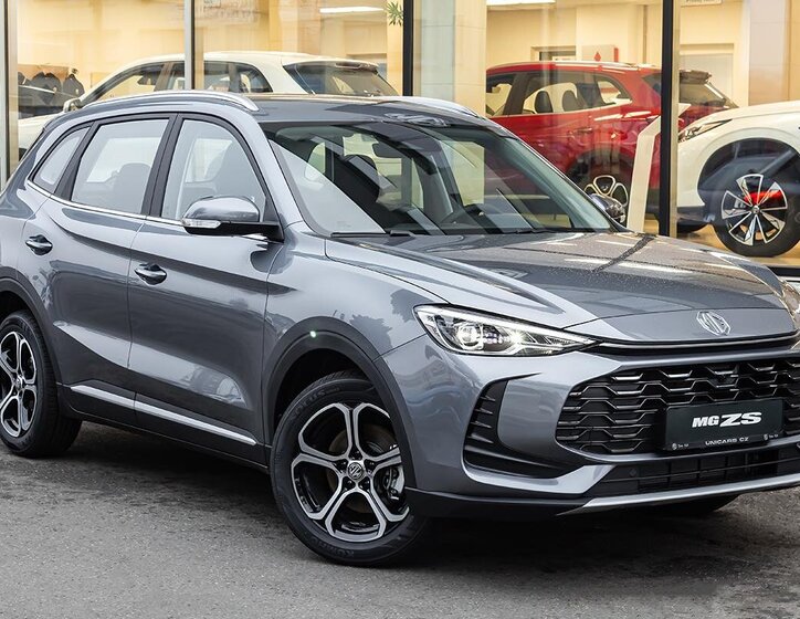 MG ZS 3
