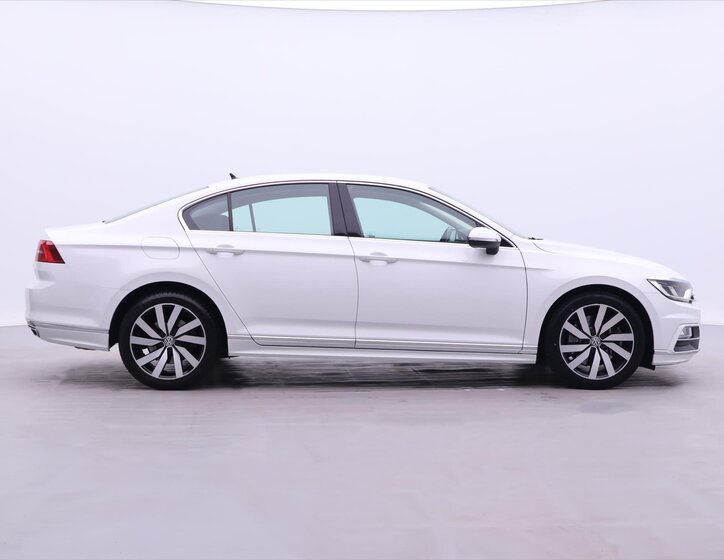 Volkswagen Passat 8