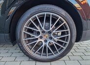 Porsche Cayenne SUV / Terénní 3,0 l 250 kw