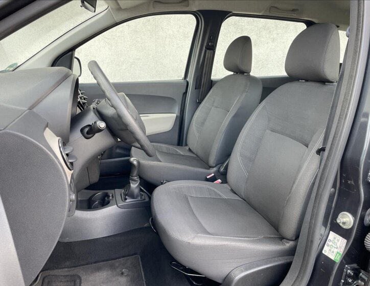 Dacia Lodgy Kombi 1,6 l 60 kw