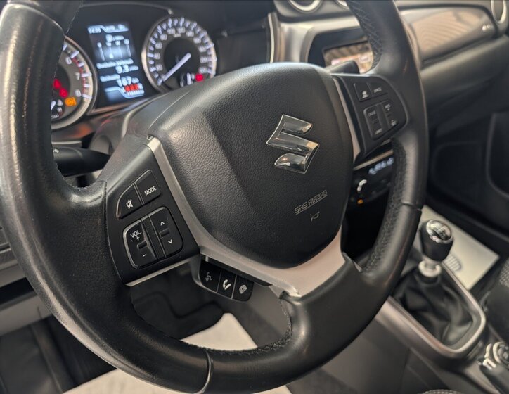Suzuki Vitara Hatchback 1,4 l 95 kw