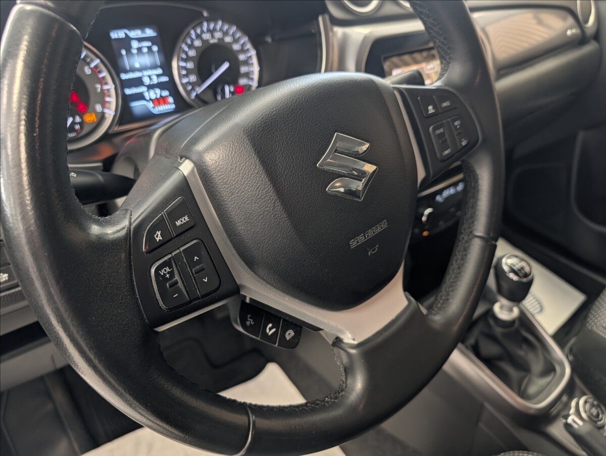 Suzuki Vitara Hatchback 1,4 l 95 kw