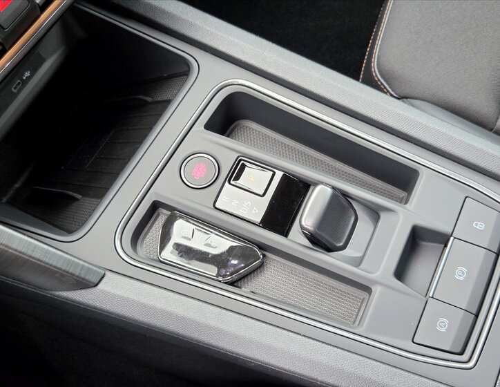 Cupra Formentor SUV / Terénní 1,5 l 110 kw