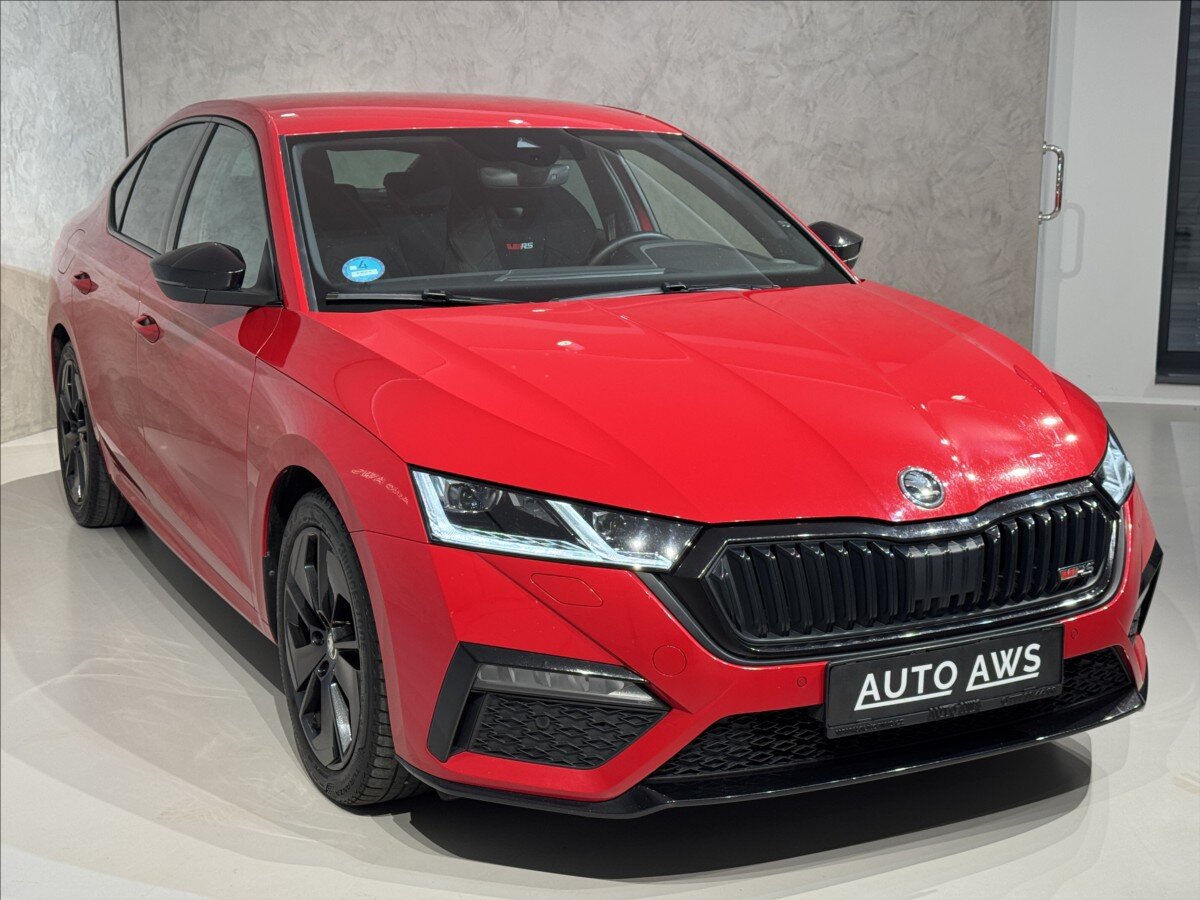 Škoda Octavia Sedan / Limuzína 2,0 l 180 kw