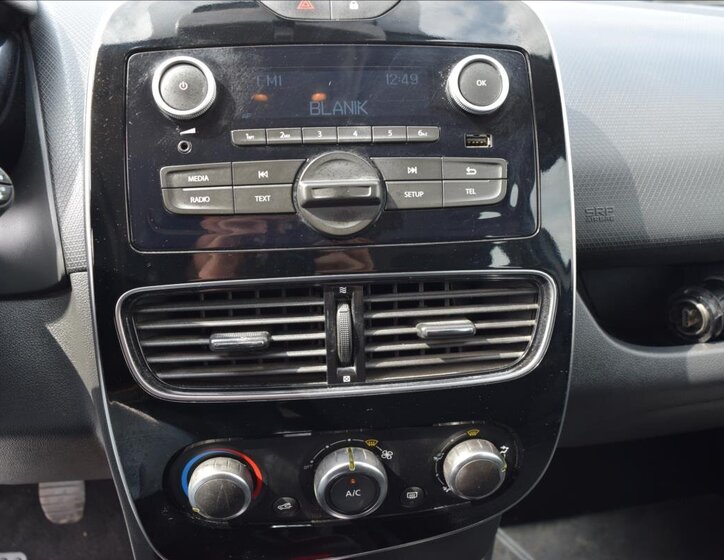 Renault Clio Hatchback 1,1 l 54 kw