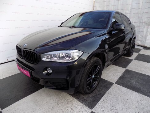 BMW X6 SUV / Terénní 3,0 l 190 kw