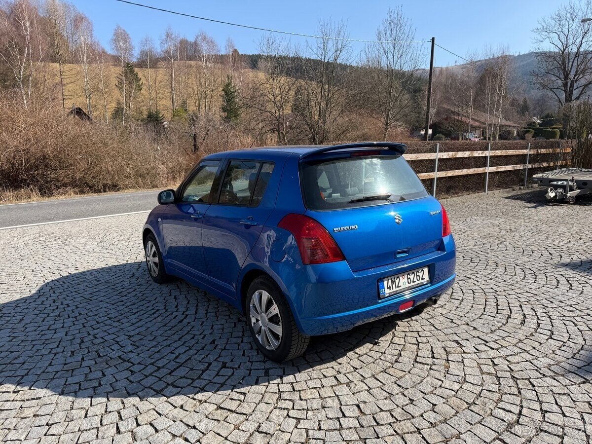 Suzuki Swift Hatchback 0,0 0