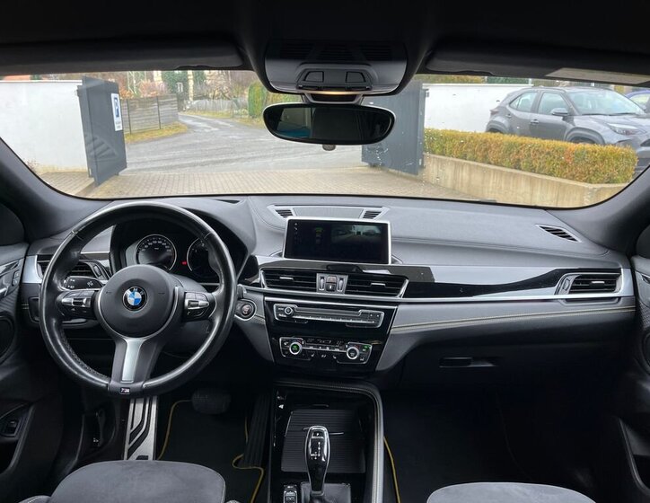 BMW X2 SUV 2,0 l 140 kw