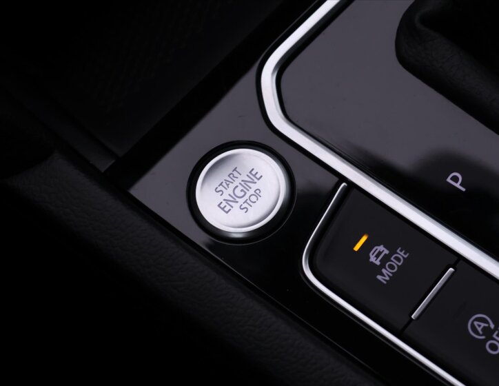 Volkswagen Passat Kombi 2,0 l 206 kw