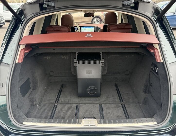 Mercedes-Benz GLS SUV / Terénní 4,0 l 410 kw