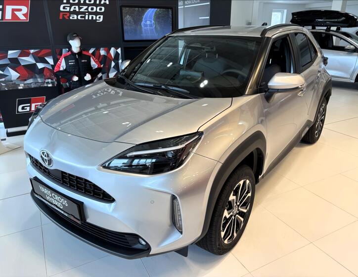 Toyota Yaris Cross 3