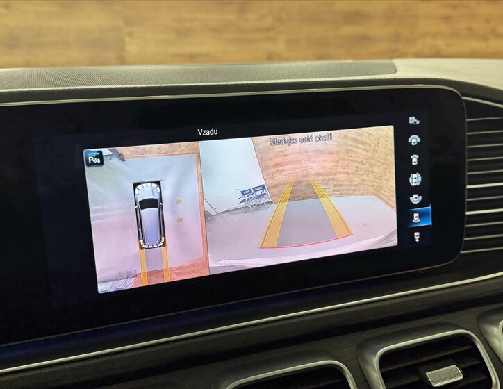 Mercedes-Benz GLS SUV / Terénní 2,9 l 243 kw