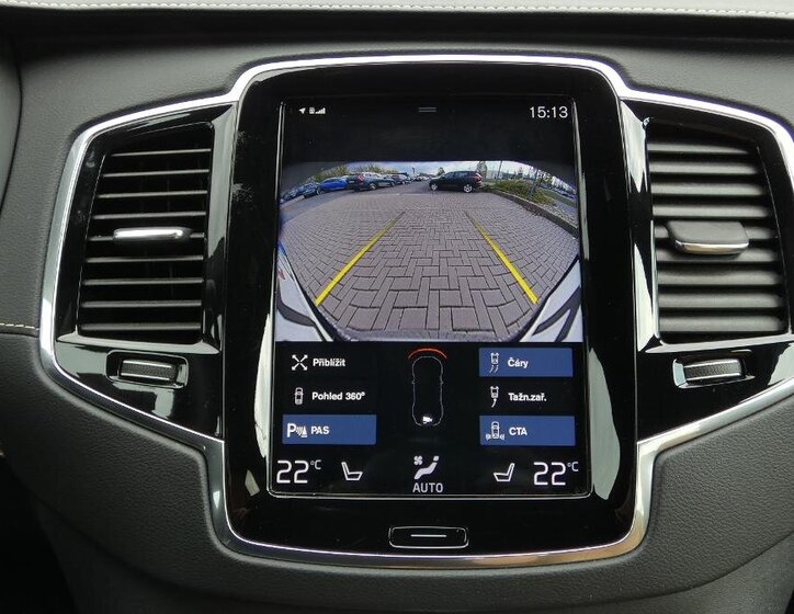Volvo XC90 SUV / Terénní 2,0 l 220 kw