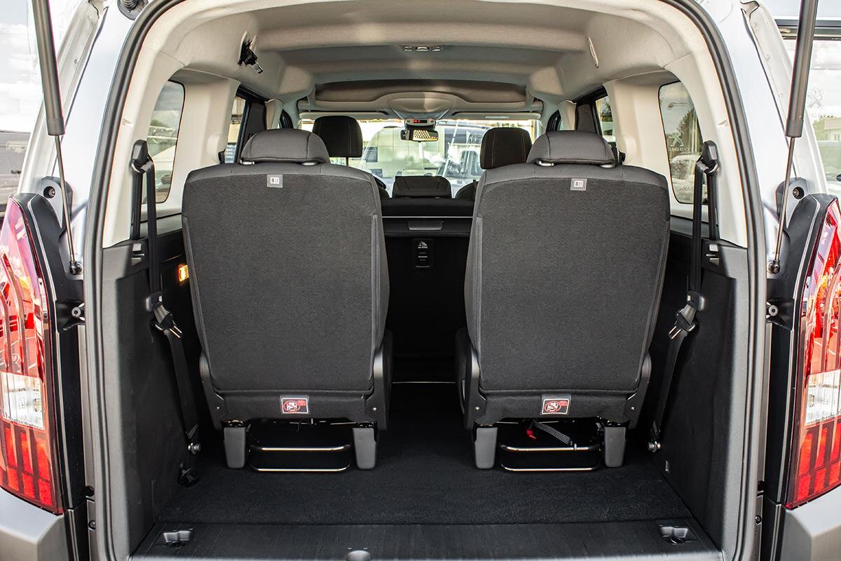 Peugeot Rifter MPV 1,5 l 96 kw