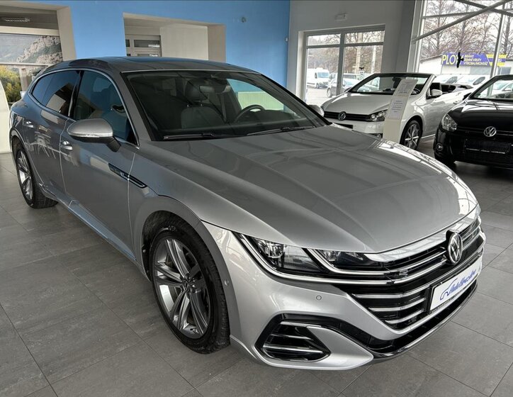 Volkswagen Arteon Kombi 2,0 l 147 kw