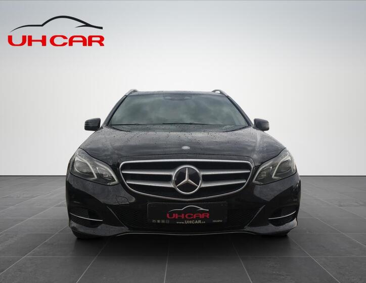 Mercedes-Benz Třídy E 2