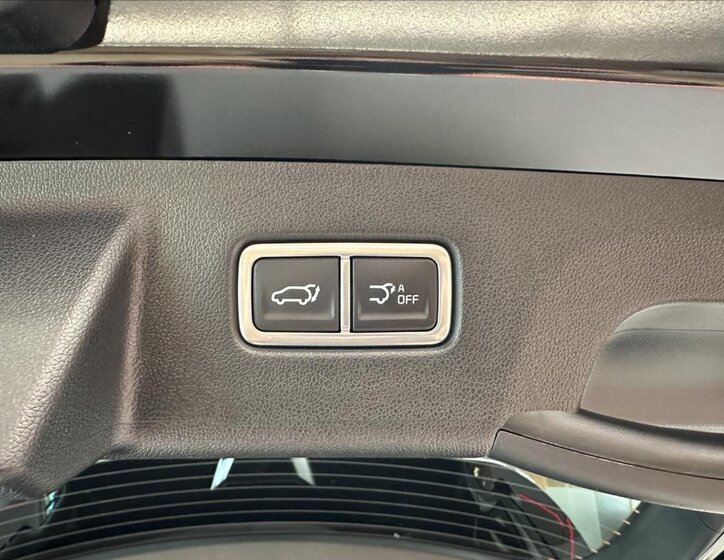 KIA Sorento SUV / Terénní 2,2 l 142 kw