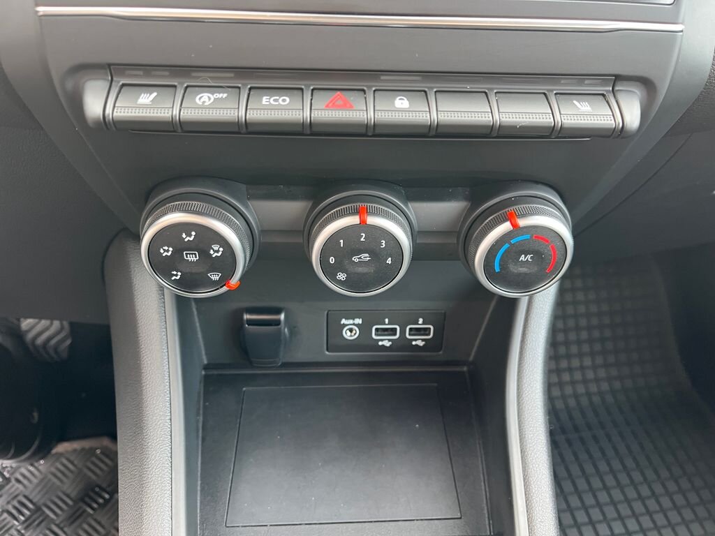 Renault Captur SUV 999,0 67 kw