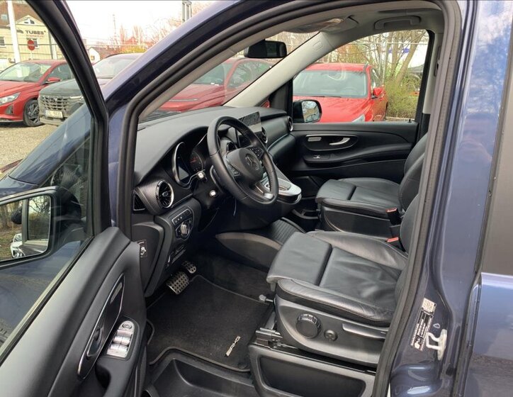 Mercedes-Benz Ostatní Ostatní 2,0 l 174 kw