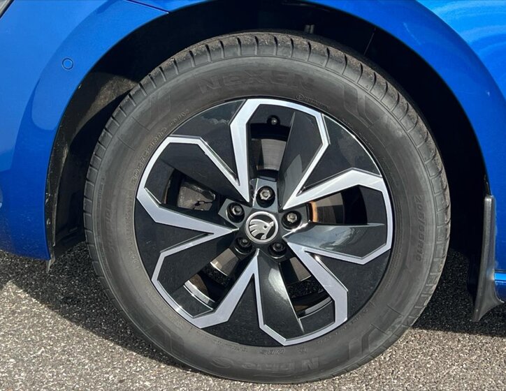 Škoda Scala Hatchback 1,5 l 110 kw