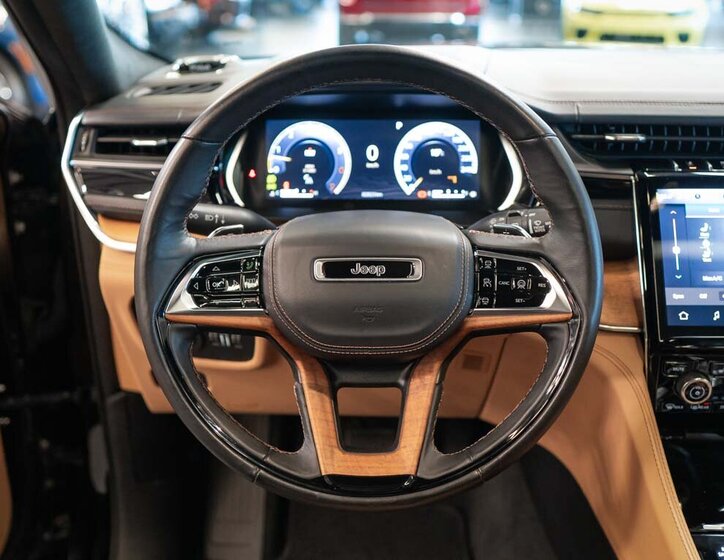 Jeep Grand Cherokee SUV / Terénní 5,7 l 266 kw